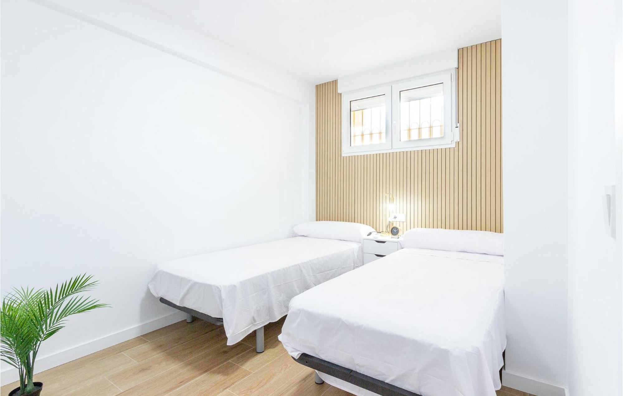 Lovely Apartment In Santa Pola With Kitchen Экстерьер фото